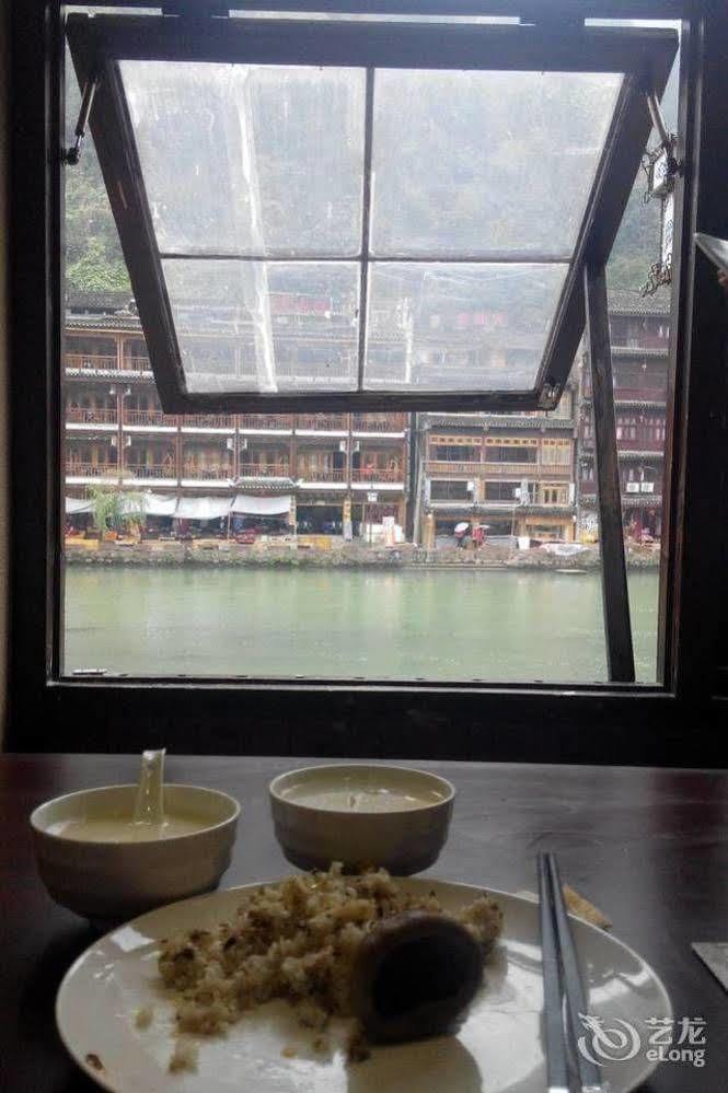 Fenghuang Waitin For You Inn Fenghuang County Exterior photo